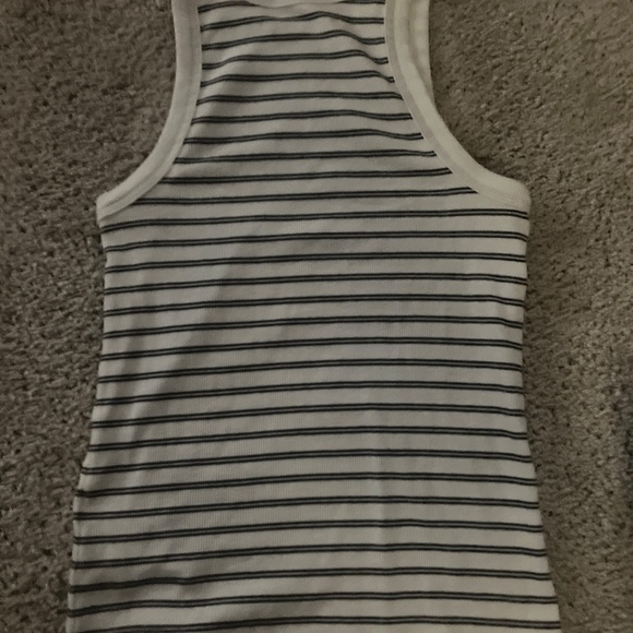 Abercrombie & Fitch Tank-top - Picture 2 of 2